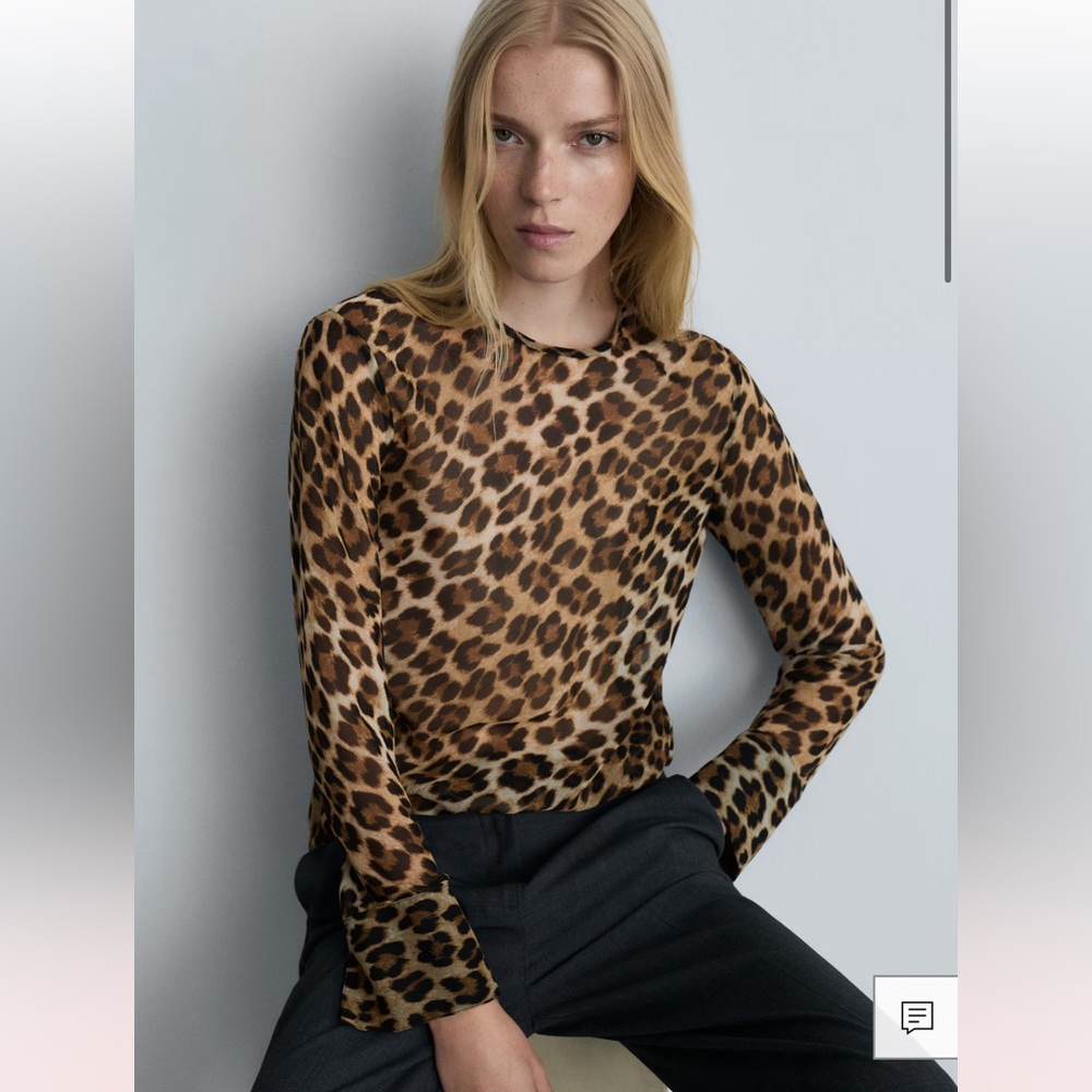 Stylish Leopard Print Long Sleeve Top